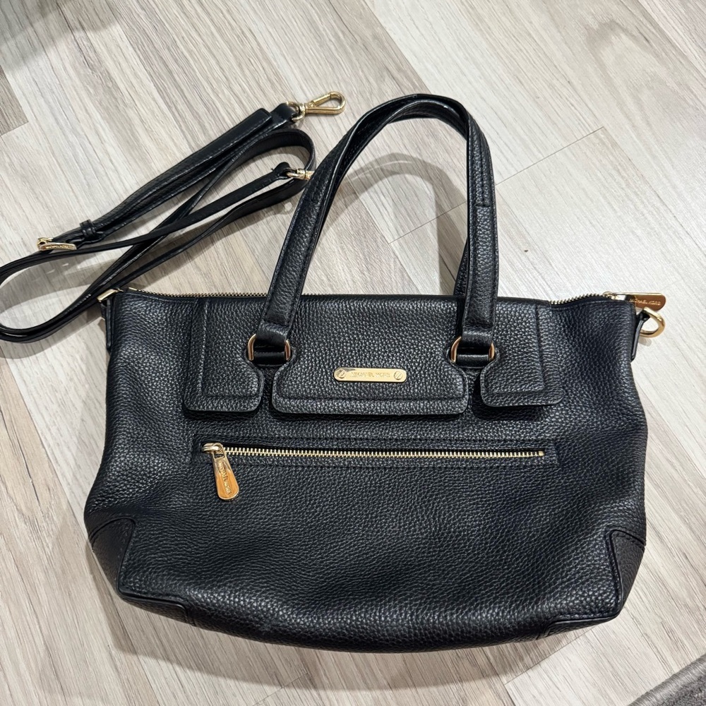 MICHAEL Michael Kors Black Shoulder Bag